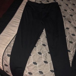 Victoria’s Secret sport leggings